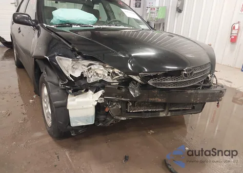 2003 Toyota Camry Le V6 from USA, damaged, VIN 4T1BF32K23U045375